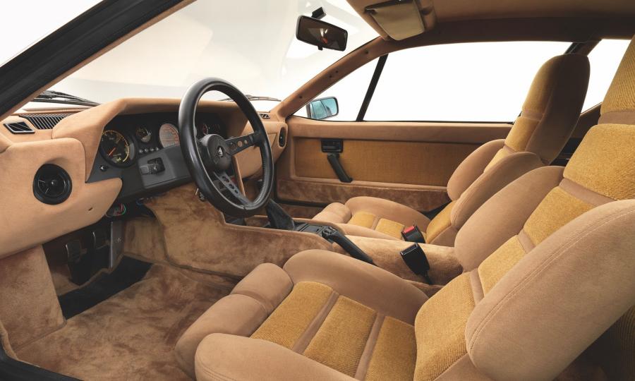 Интерьер Renault Alpine A310 V6 1981 года  (фото 21 из 26)
